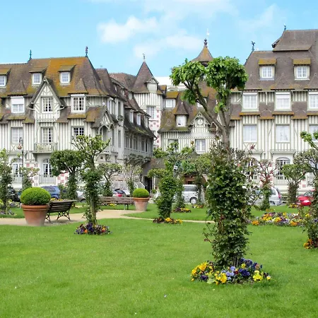 Clos Des Muriers By Interhome Trouville-sur-Mer